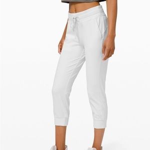 Ready to Rulu Lululemon Jogger Crop